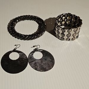Chic Silver Bracelet and Earring Set
